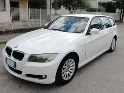 Bianco Usata 2009 BMW 320 Station wagon | 4200 € (Buon prezzo)