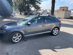 Grigio Usata 2003 Audi A3 Tre volumi | 1500 €