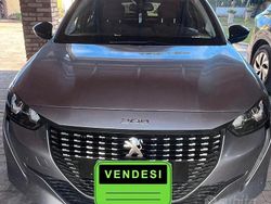 Grigio Usata 2022 Peugeot 208 Allure Due volumi | 14.900 € (Buon prezzo)