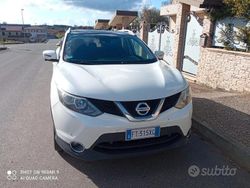Bianco Usata 2016 Nissan Qashqai SUV | 12.500 €