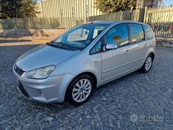 Argento Usata 2008 Ford C-MAX Ghia Monovolume | 2499 € (Buon prezzo)