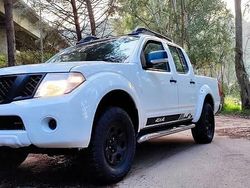 Bianco Usata 2014 Nissan Navara Pick-up | 17.900 €