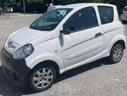 Bianco Usata 2009 Microcar M.Go Due volumi | 3400 €
