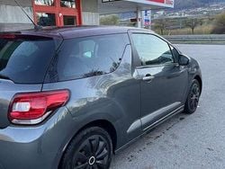 Grigio Usata 2012 Citroën DS3 Chic Tre volumi | 4000 € (Buon prezzo)
