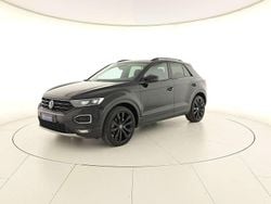Deep black perleffekt Usata 2021 VW T-Roc Edition SUV | 32.500 € (Cara)