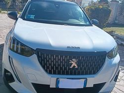 Bianco Usata 2020 Peugeot 2008 GT-line SUV | 16.500 € (Molto cara)