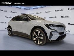 Grigio scuro Nuova 2025 Renault Megane E-Tech Techno | 32.300 €