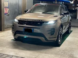 Usata 2019 Land Rover Range Rover evoque R-Dynamic SUV | 29.999 € (Buon prezzo)
