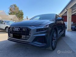 Grigio Usata 2020 Audi Q8 S-Line SUV | 50.990 € (Buon prezzo)