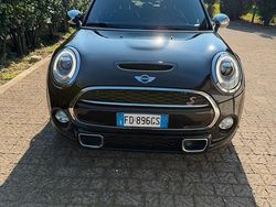Nero Usata 2016 Mini Cooper SD Due volumi | 14.900 € (Ottimo prezzo)
