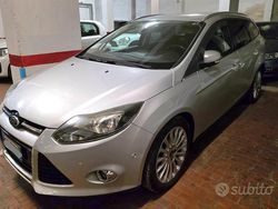 Grigio Usata 2012 Ford Focus Titanium Station wagon | 5950 € (Buon prezzo)