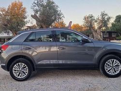 Grigio Usata 2021 VW T-Roc Business SUV | 24.900 € (Molto cara)
