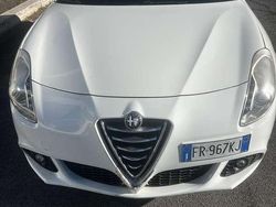 Usata 2010 Alfa Romeo Giulietta Progression Tre volumi | 3500 € (Cara)