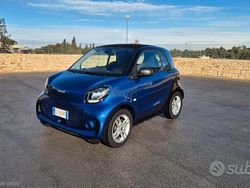 Blu Usata 2021 Smart ForTwo Electric Drive Pure Tre volumi | 10.999 € (Ottimo prezzo)