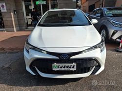 Bianco Usata 2020 Toyota Corolla Business Edition Station wagon | 14.800 € (Cara)