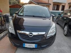 Nero Usata 2011 Opel Meriva Monovolume | 2500 € (Ottimo prezzo)