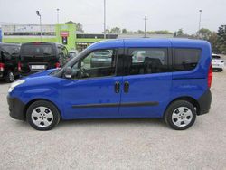 Blu/azzurro Usata 2013 Fiat Doblò Active Monovolume | 5300 € (Buon prezzo)