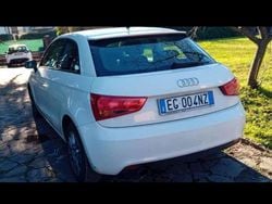 Bianco Usata 2011 Audi A1 Ambition Tre volumi | 7300 € (Buon prezzo)