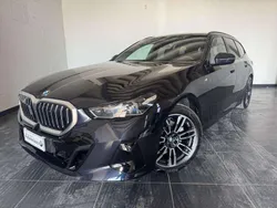 Carbon black metallizzato Nuova 2024 BMW 520 M Sport Station wagon | 65.900 € (Ottimo prezzo)