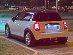 Bianco Usata 2018 Mini Cooper D Hype Due volumi | 15.500 € (Ottimo prezzo)