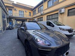 Usata 2014 Porsche Macan SUV | 29.900 € (Cara)