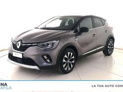 Grigio scuro /tetto nero Usata 2024 Renault Captur Techno SUV | 15.400 € (Super prezzo)