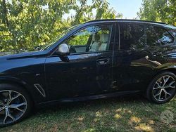 Blu/azzurro Usata 2019 BMW X5 Comfort Edition SUV | 37.000 € (Molto cara)