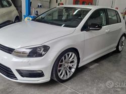 Bianco Usata 2014 VW Golf VII Tre volumi | 7200 € (Buon prezzo)