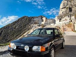 Nero Usata 1987 Ford Escort RS Tre volumi | 17.500 €