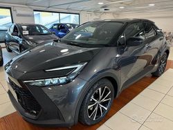 Grigio Usata 2024 Toyota C-HR Trend SUV | 30.900 € (Buon prezzo)