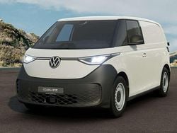 Bianco Nuova 2025 VW ID. Buzz Monovolume | 40.950 € (Molto cara)
