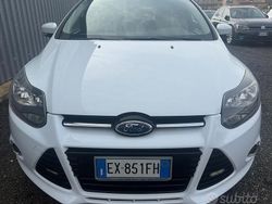 Bianco Usata 2014 Ford Focus Titanium Station wagon | 4000 € (Ottimo prezzo)