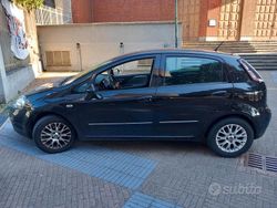 Nero Usata 2010 Fiat Punto Evo Due volumi | 3200 € (Buon prezzo)
