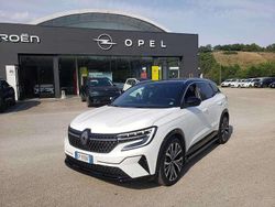 Bianco Usata 2023 Renault Austral Techno SUV | 29.600 € (Buon prezzo)