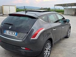 Grigio Usata 2010 Lancia Delta Due volumi | 3499 € (Buon prezzo)
