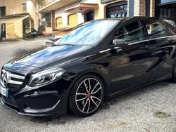 Nero Usata 2016 Mercedes B200 Premium Monovolume | 12.499 € (Buon prezzo)