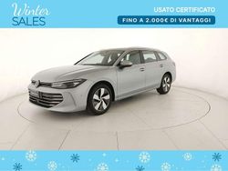 Dolomite silver metallizzato Usata 2024 VW Passat Business Station wagon | 33.400 € (Buon prezzo)