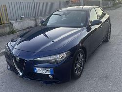 Usata 2017 Alfa Romeo Giulia Tre volumi | 18.000 € (Super prezzo)
