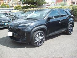 Nero Usata 2023 Toyota Yaris Hybrid Sport Station wagon | 26.500 € (Cara)