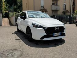 Bianco Usata 2023 Mazda 2 Homura-Line Tre volumi | 16.000 € (Buon prezzo)