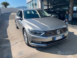 Grigio Usata 2016 VW Passat Trendline Station wagon | 13.500 € (Buon prezzo)