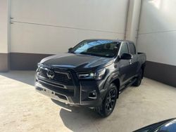 Nuova 2025 Toyota HiLux Pick-up | 45.000 € (Buon prezzo)