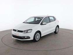 Bianco Usata 2017 VW Polo Comfortline Tre volumi | 10.599 € (Buon prezzo)