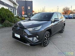 Grigio Usata 2022 Toyota RAV4 Lounge Pick-up | 35.990 €