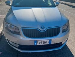 Usata 2014 Skoda Octavia Executive Station wagon | 5000 € (Molto cara)