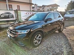 Nero Usata 2024 VW T-Roc R-line SUV | 25.999 € (Buon prezzo)
