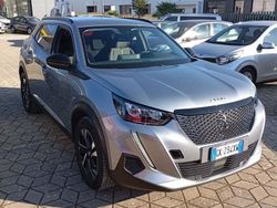 Usata 2022 Peugeot 2008 Allure SUV | 17.800 € (Cara)