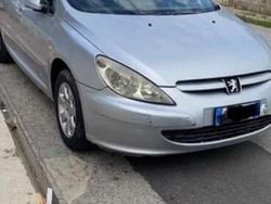 Grigio Usata 2002 Peugeot 307 Tre volumi | 1100 €