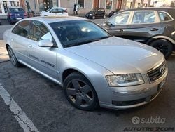 Grigio Usata 2005 Audi A8 Comfort Tre volumi | 6500 € (Buon prezzo)