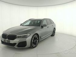 Grigio Usata 2022 BMW 530 Comfort Edition Station wagon | 46.600 € (Molto cara)